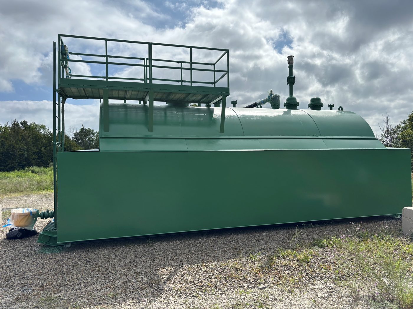 Coated storage tank fully painted before delivery to site